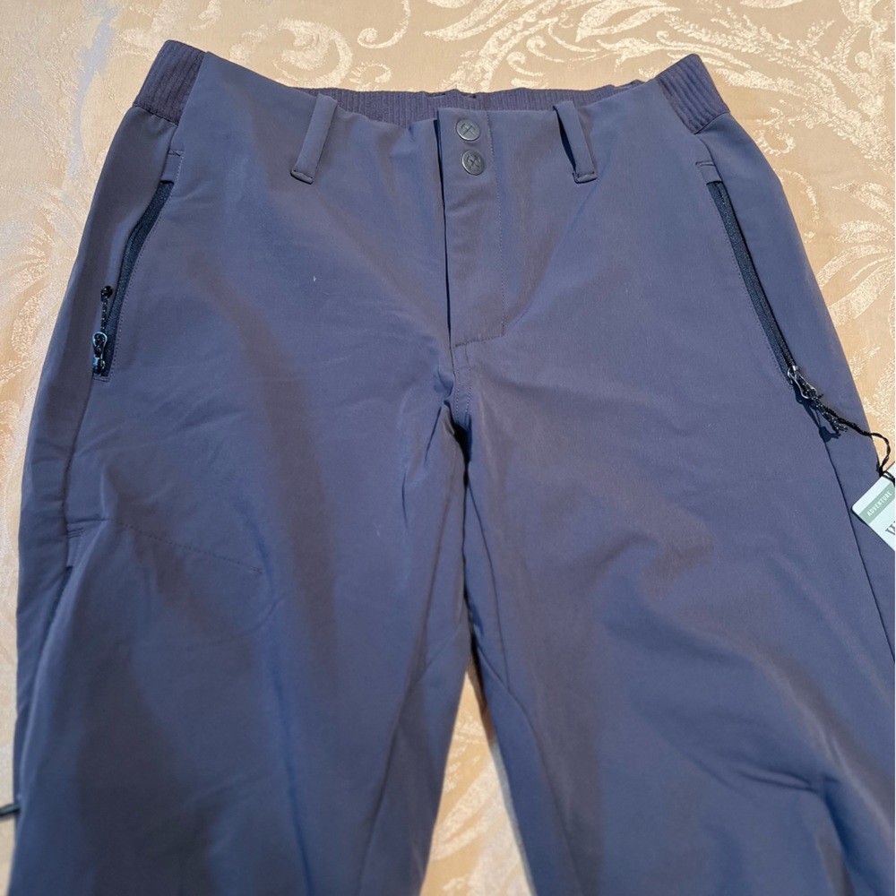REI Activator 3.0 Women’s Pants. Size XS Petite Brand New